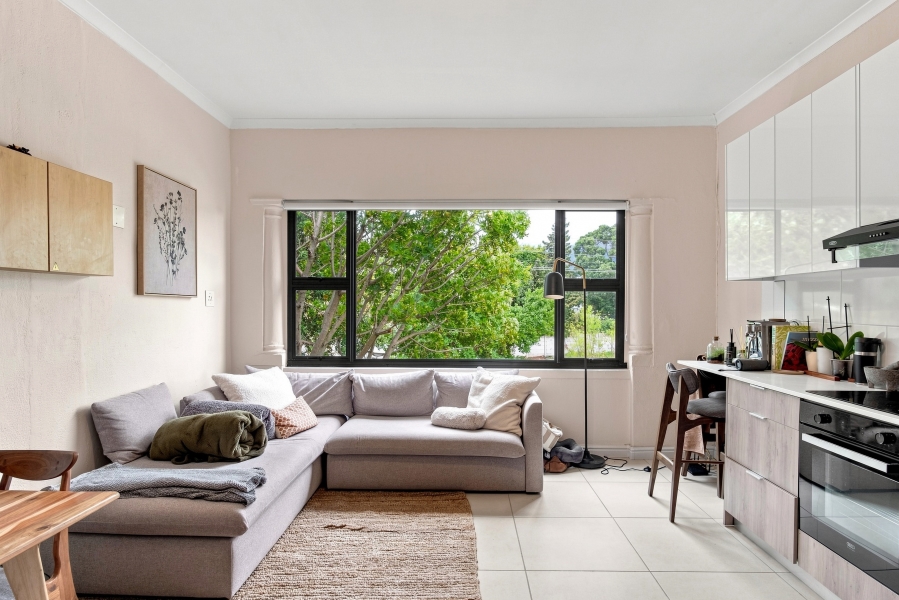 1 Bedroom Property for Sale in Kenilworth Western Cape